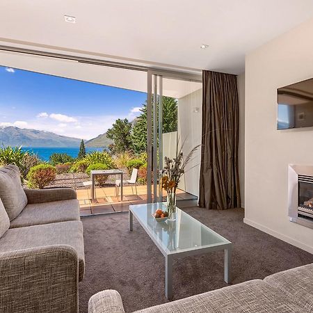 Highview Apartments Queenstown Bagian luar foto