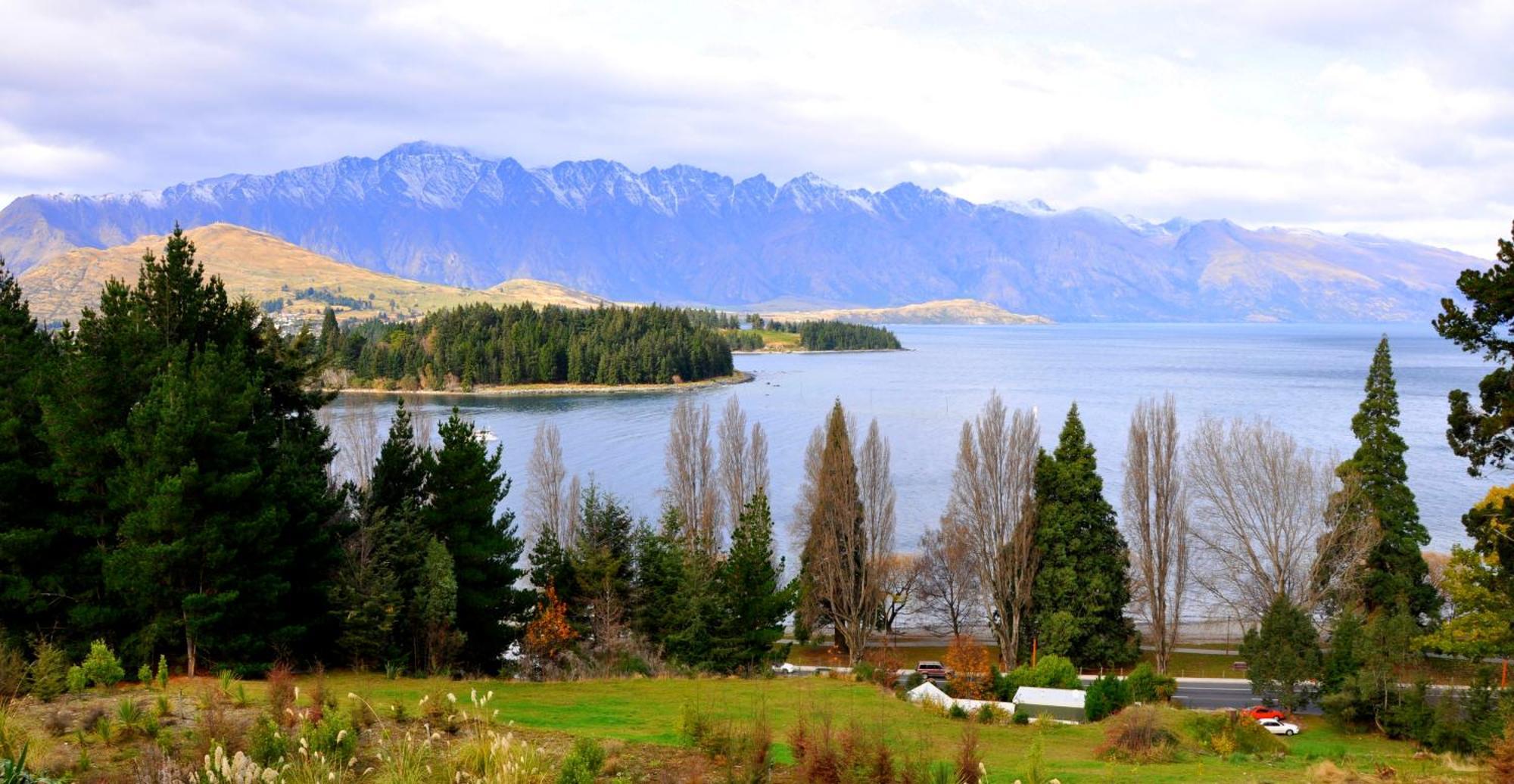 Highview Apartments Queenstown Bagian luar foto