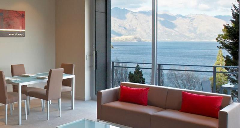 Highview Apartments Queenstown Bagian luar foto