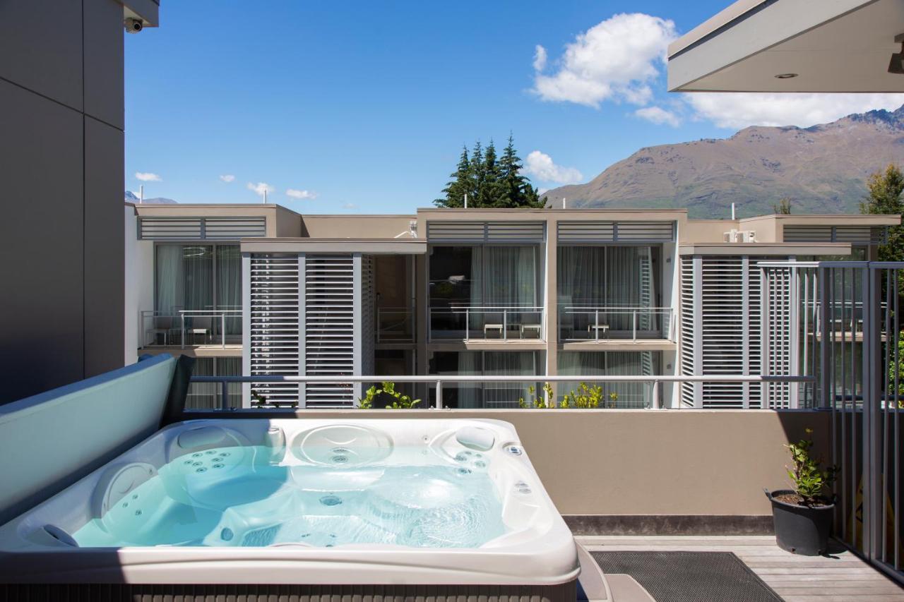 Highview Apartments Queenstown Bagian luar foto