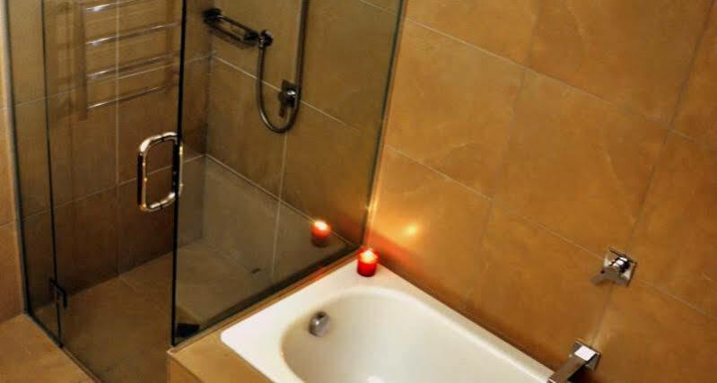 Highview Apartments Queenstown Bagian luar foto