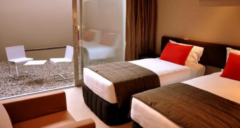 Highview Apartments Queenstown Bagian luar foto